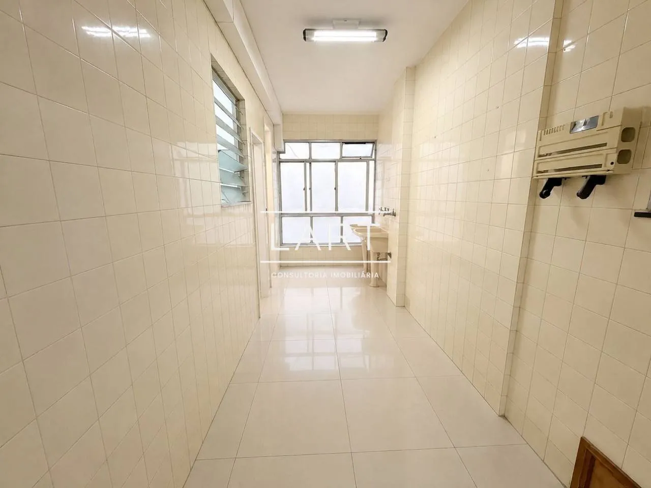 3-bedroom apartment with 159 m² and 1 parking space — photo 11