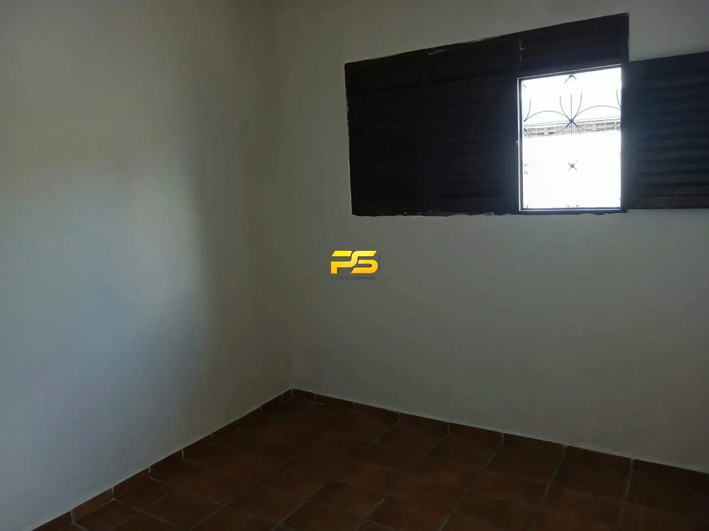 4-bedroom house, 1 with its own bathroom, 175 m² — photo 3