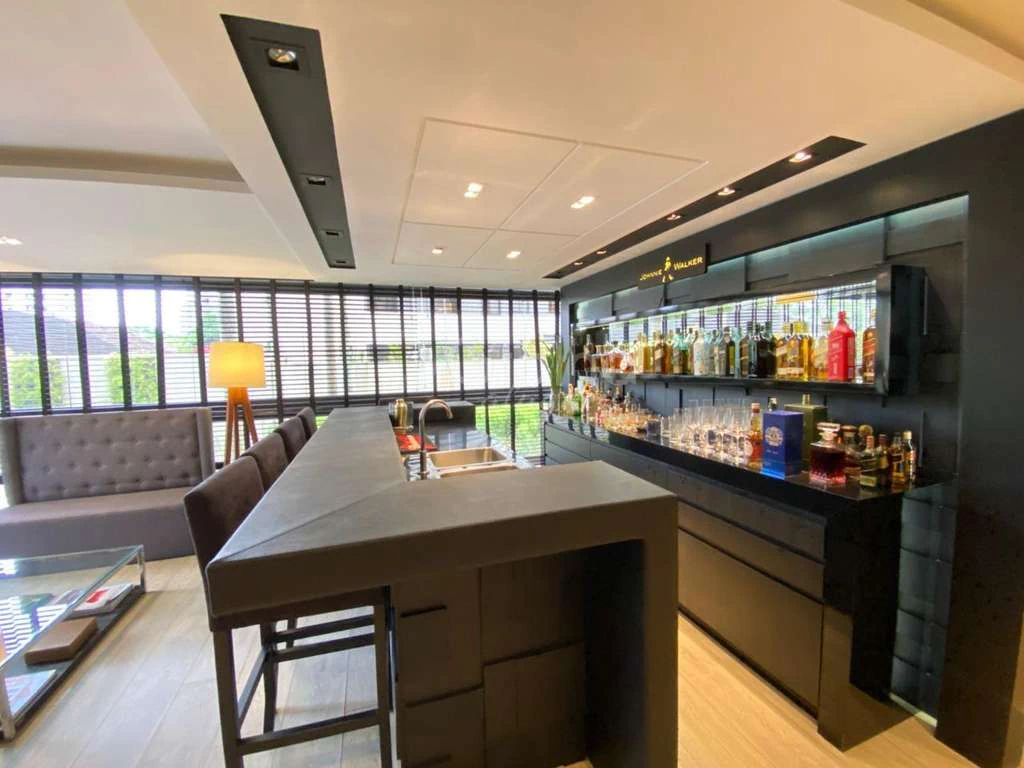 Apartamento amueblado de 4 dormitorios y 392 m² — photo 4