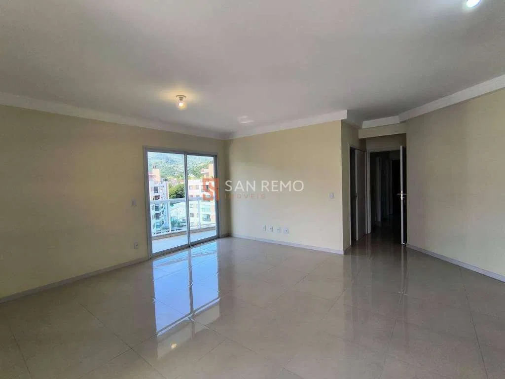 Park view in a 3-bedroom apartment, 184 m² — photo 2