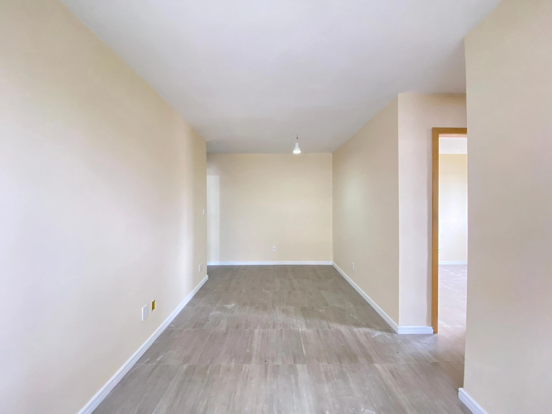 Rental apartment with a closed kitchen and 2 bedrooms — photo 31