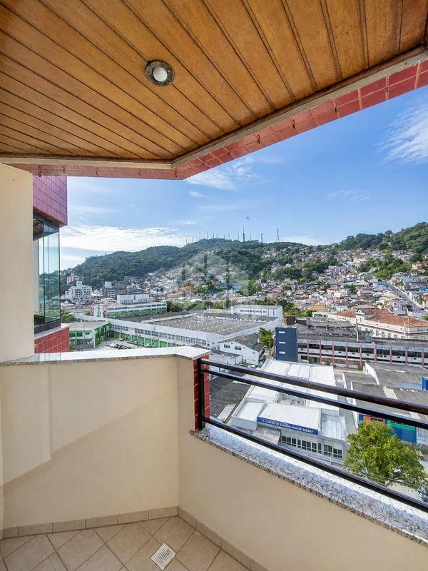 Apartment, 110 m², with a home office