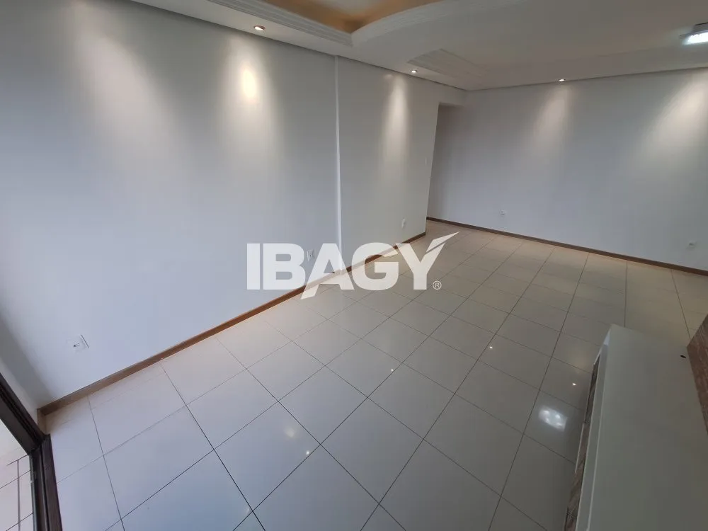 3-bedroom apartment with 3 bathrooms and 129 m² — photo 6