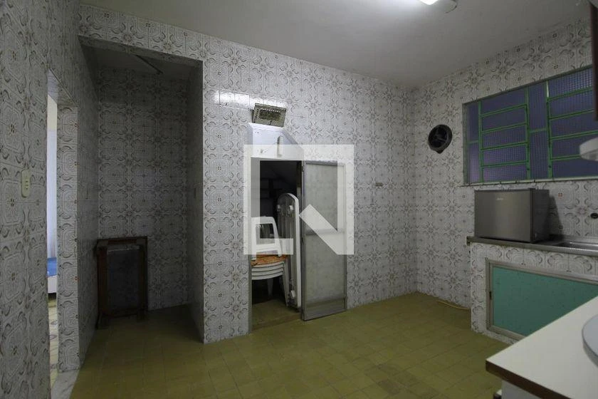 Невыгодированный дом 212 м²: 3 спальни и 1 с ванной — photo 23