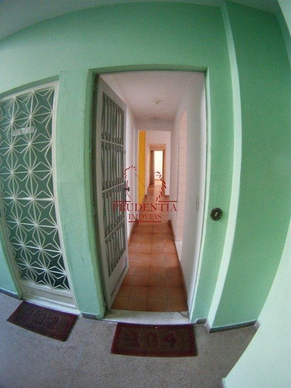 2-bedroom apartment with a separate kitchen and 45 m² — photo 8
