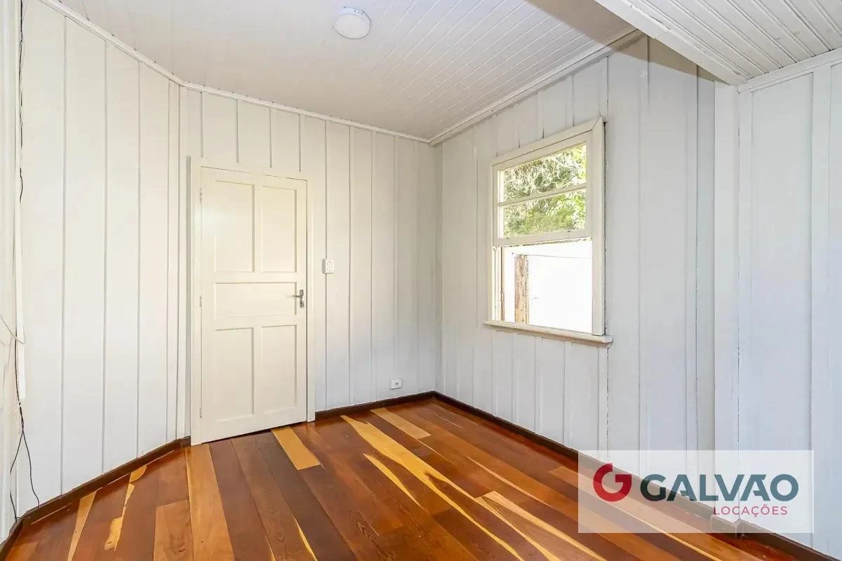 House with a separate kitchen and 5 bedrooms, 224 m² — photo 34