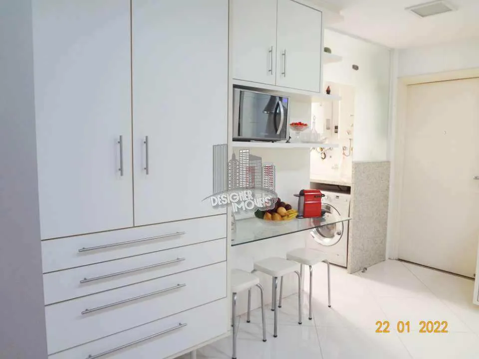4-bedroom apartment with a washing machine in Rio de Janeiro — photo 11