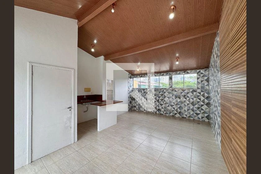 226 m² apartment with 4 bedrooms and a balcony grill — photo 48