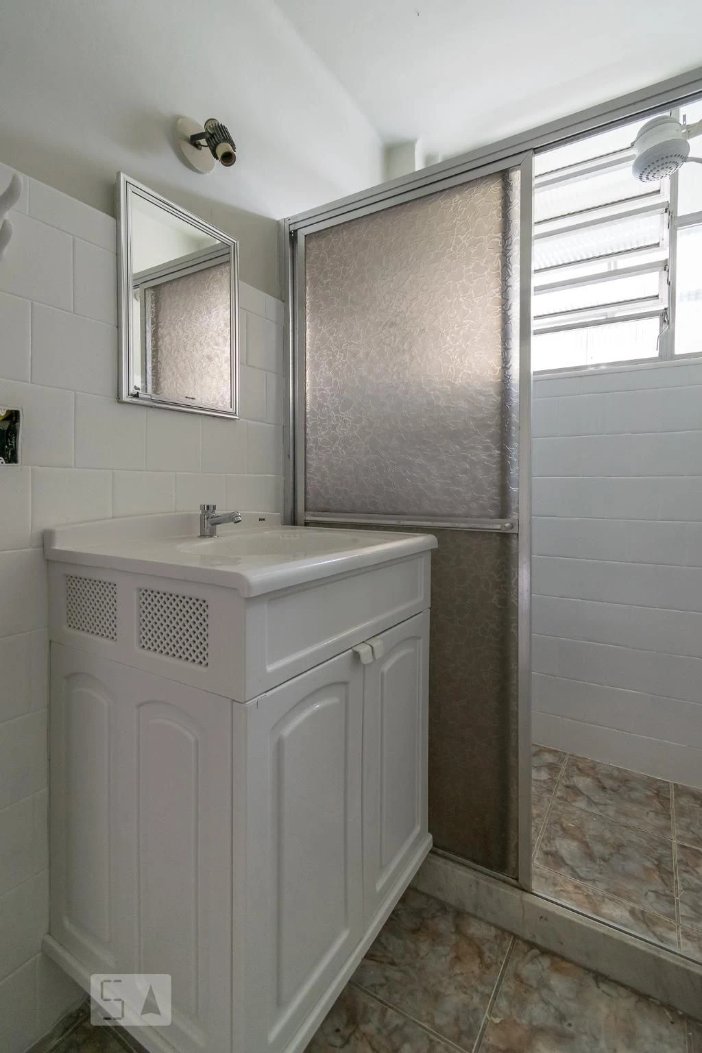 Unfurnished 1-bedroom apartment with 1 bathroom — photo 20