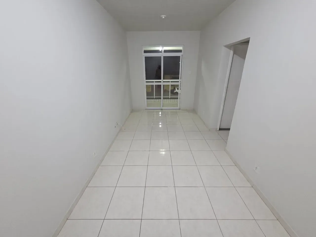 1-bedroom apartment with balcony and 1 parking space — photo 7