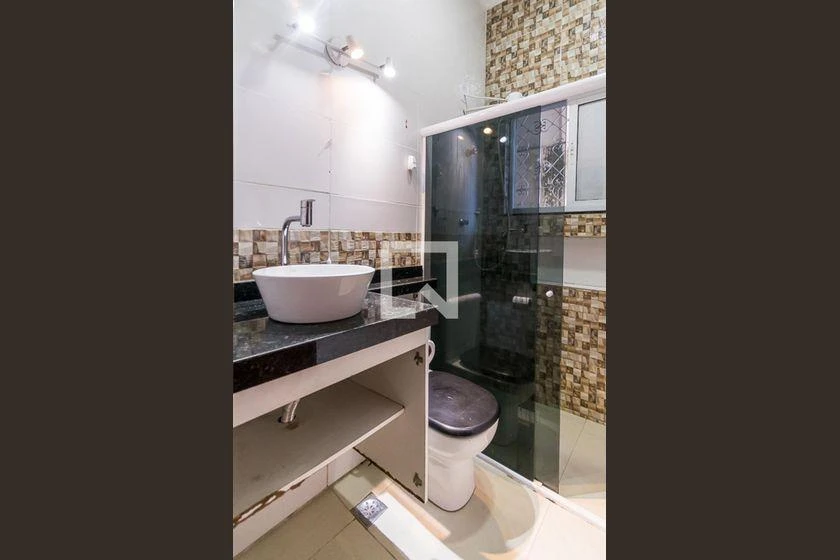 Casa para locação com 3 quartos, 2 banheiros e 1 vaga — photo 52