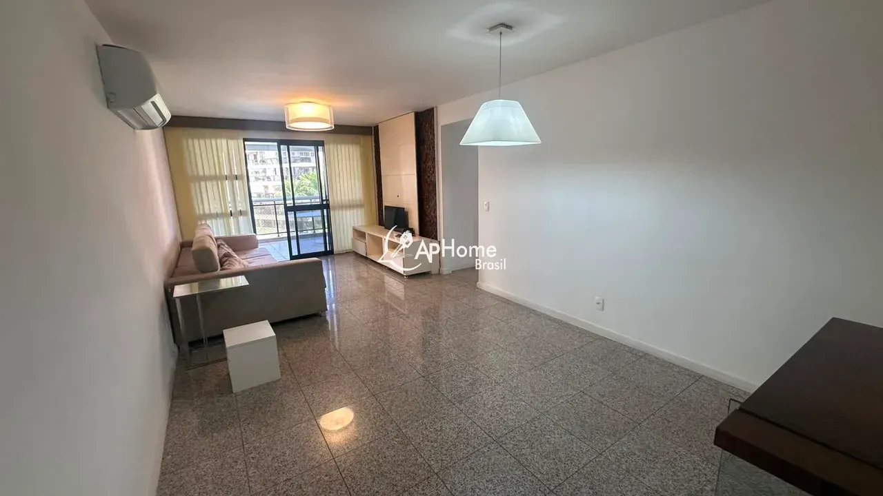 Furnished 2-bedroom apartment with 3 bathrooms — photo 4