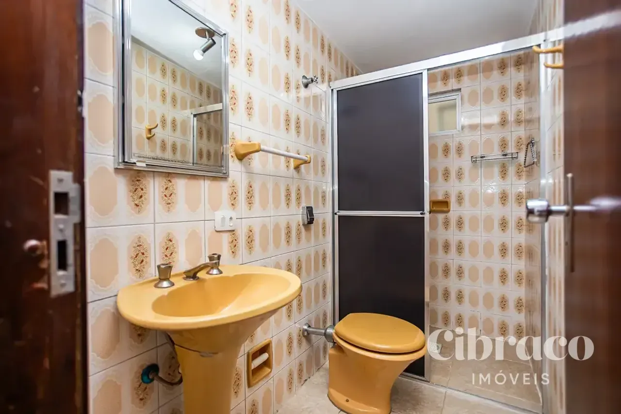 147 m² apartment with 3 bedrooms, 1 en-suite, 2 parking — photo 2