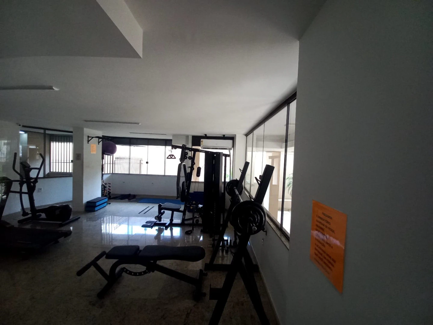 Studio em condomínio com academia — photo 17