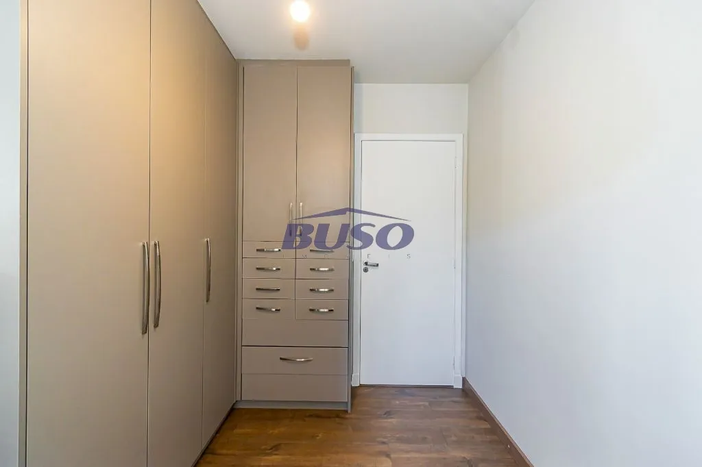 3-bedroom apartment with an open-plan kitchen — photo 27