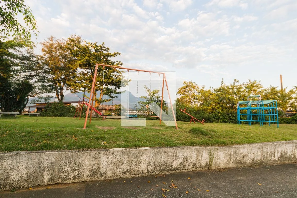 5-bedroom house with a mountain view in Rio de Janeiro — photo 15
