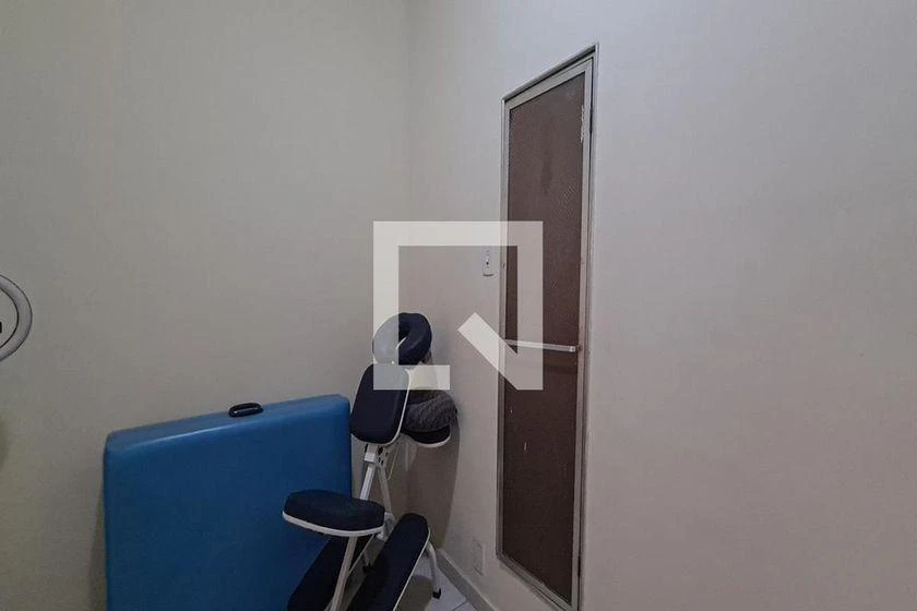 Apartamento amueblado con 2 dormitorios en suite — photo 34