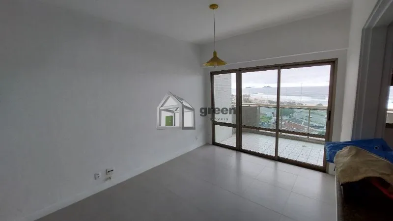 Unfurnished 1-bedroom apartment with enclosed balcony — photo 9