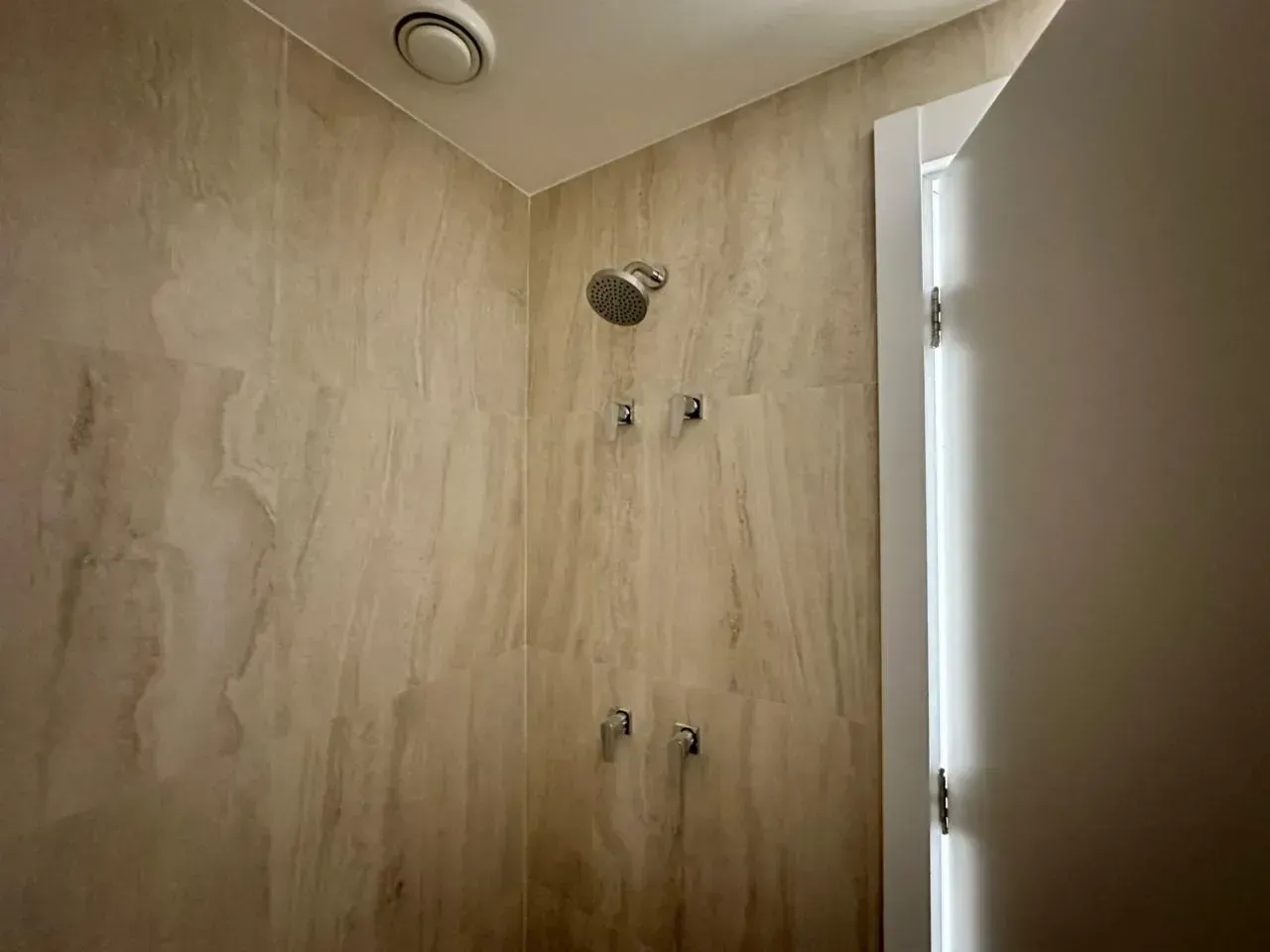 Apartamento com 4 suítes e 6 banheiros, sem vaga — photo 25
