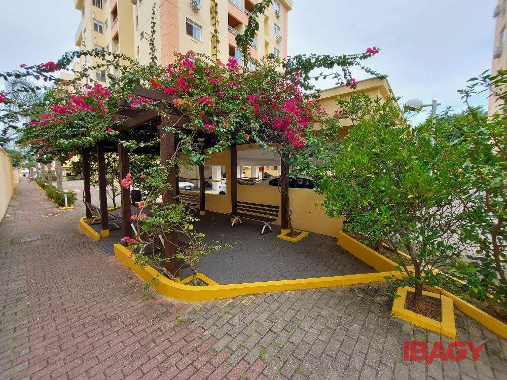 Apartment, 48 m², with a private BBQ — photo 3