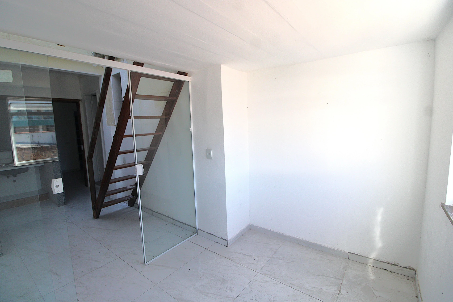 Rental house with 2 bedrooms and 1 bathroom — photo 27