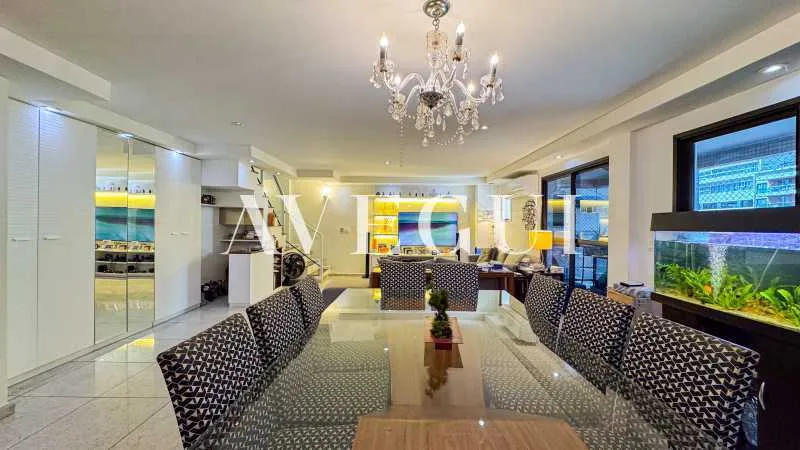 Apartment with a closed kitchen and 4 bedrooms — photo 7