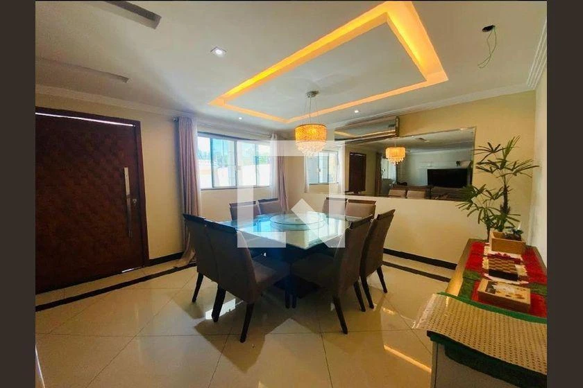 Casa amueblada de 288 m² con 4 suites y piscina — photo 22