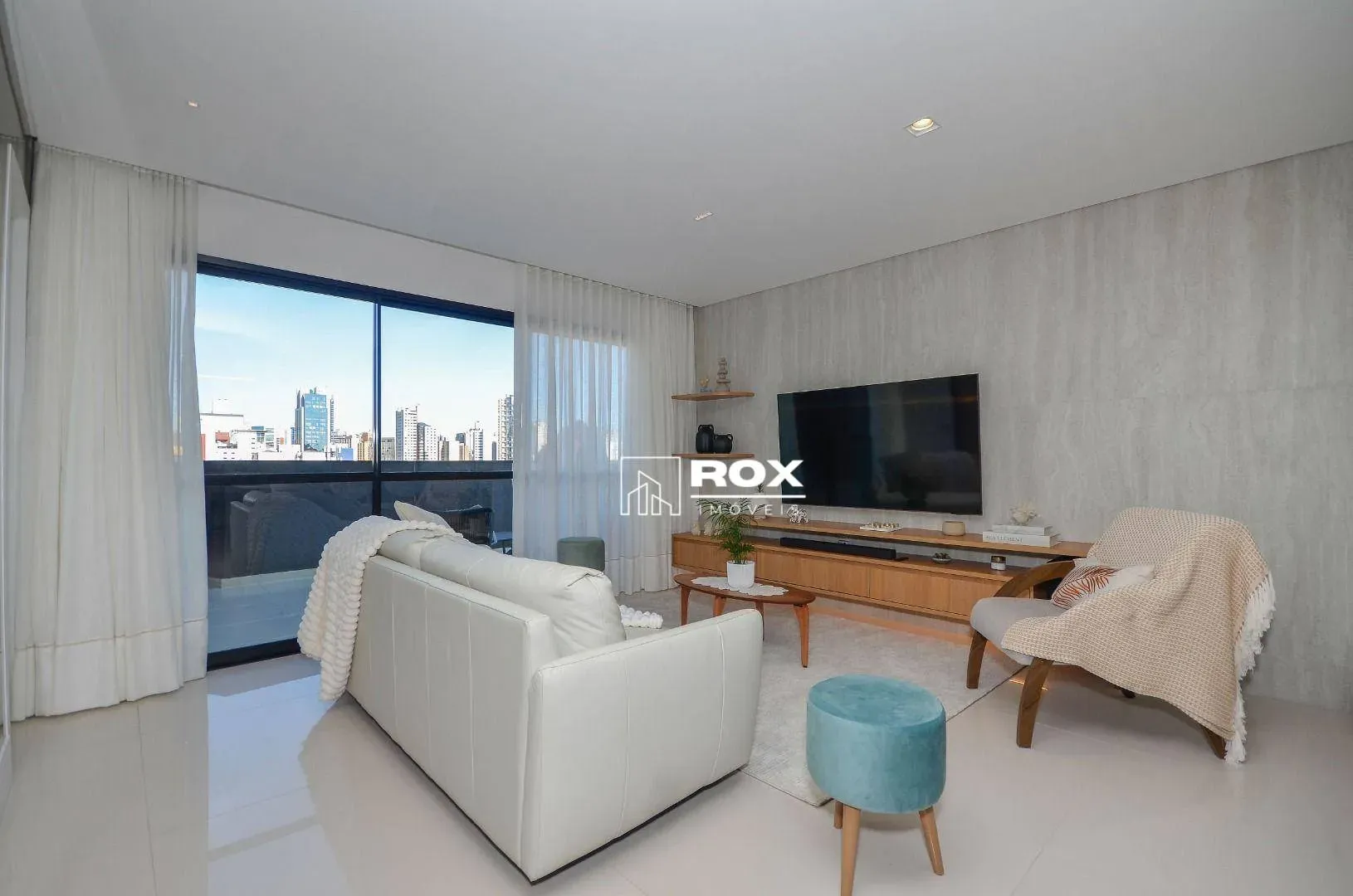 Furnished apartment with 3 bedrooms and private BBQ — photo 17