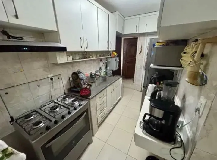 4-bedroom apartment with a suite and 1 parking space — photo 6