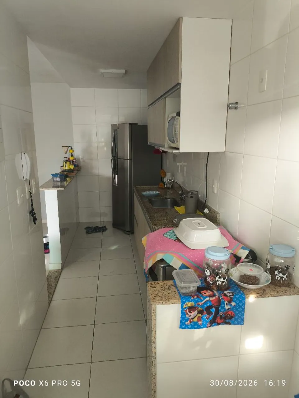 Furnished apartment with open-plan kitchen and 2 bedrooms — photo 4