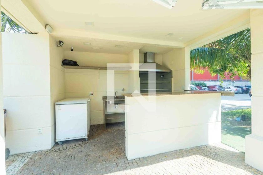 2-bedroom apartment with a mountain view in Rio de Janeiro — photo 3