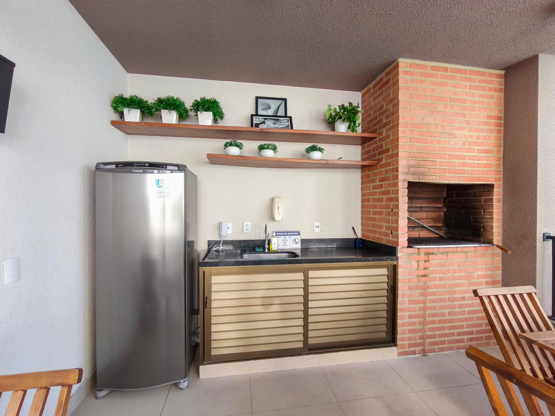 Home office in a one-bedroom apartment, 32 m²