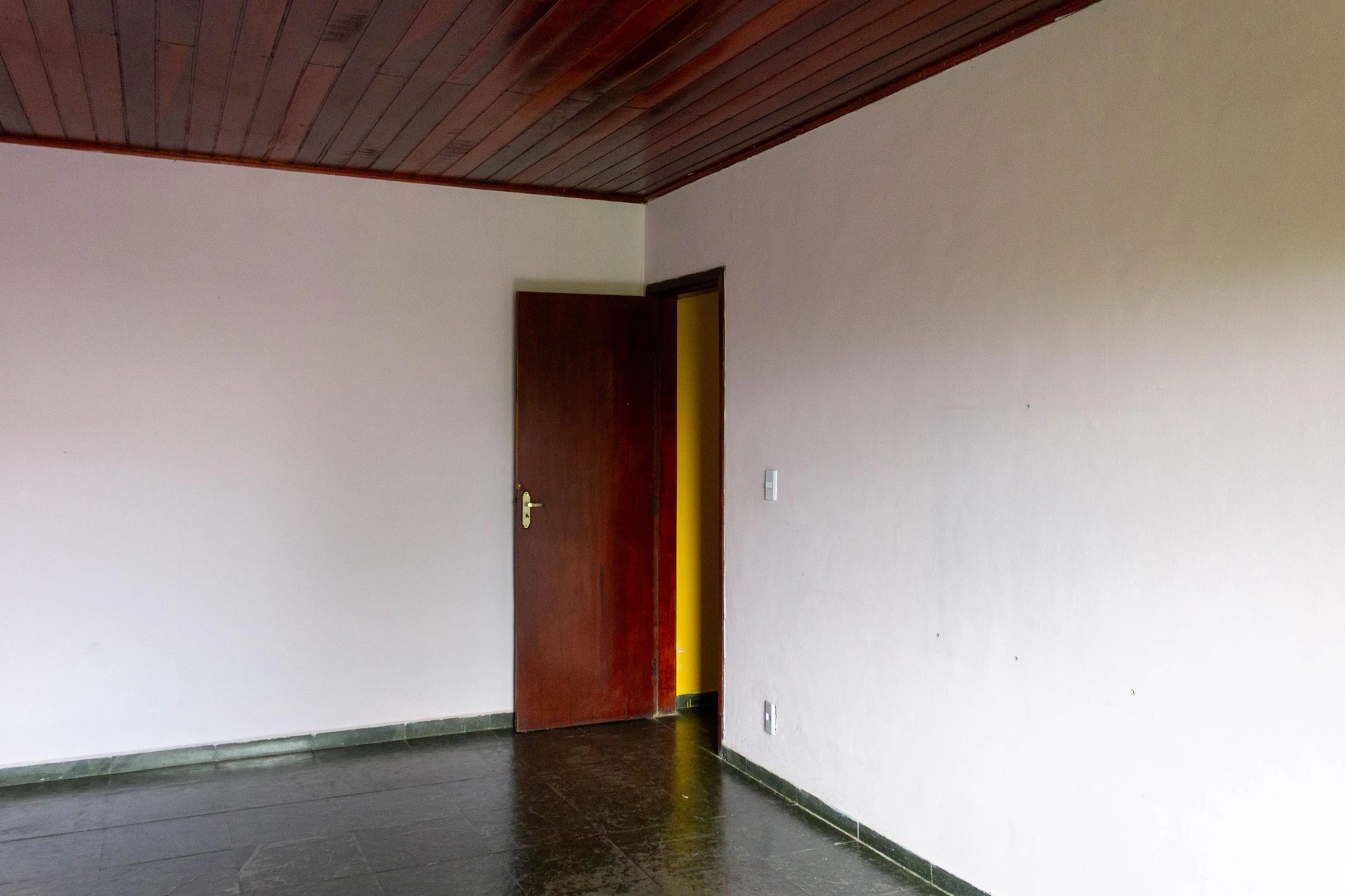 Casa de 3 dormitorios con bañera — photo 36
