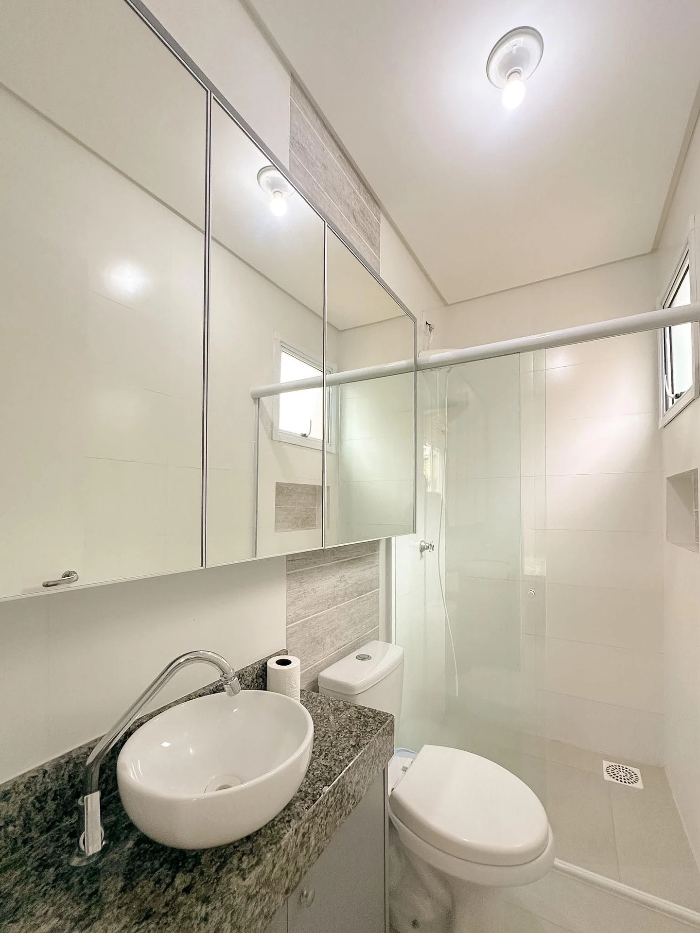 2-bedroom apartment, 1 with its own bathroom, 60 m² — photo 29