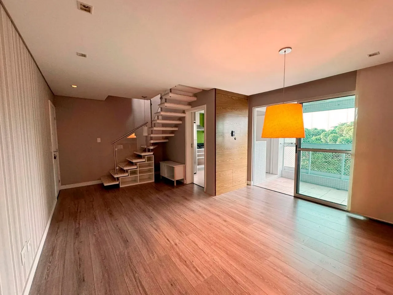 Home office in a 3-bedroom apartment, 141 m² — photo 10