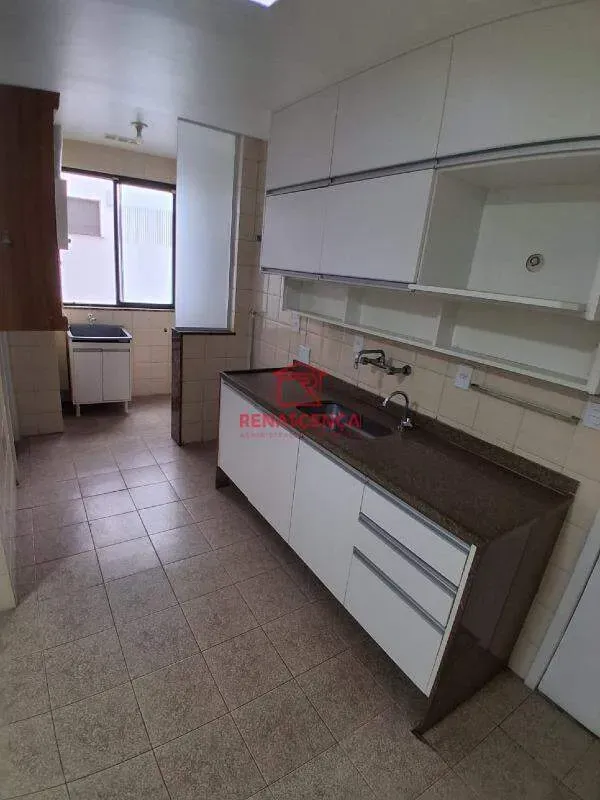 Apartamento com 4 quartos e varanda — photo 26