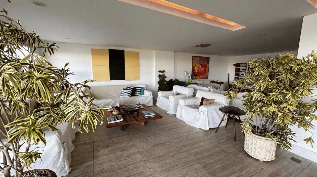 Apartment with 4 bedrooms and 5 bathrooms, 686 m² — photo 24