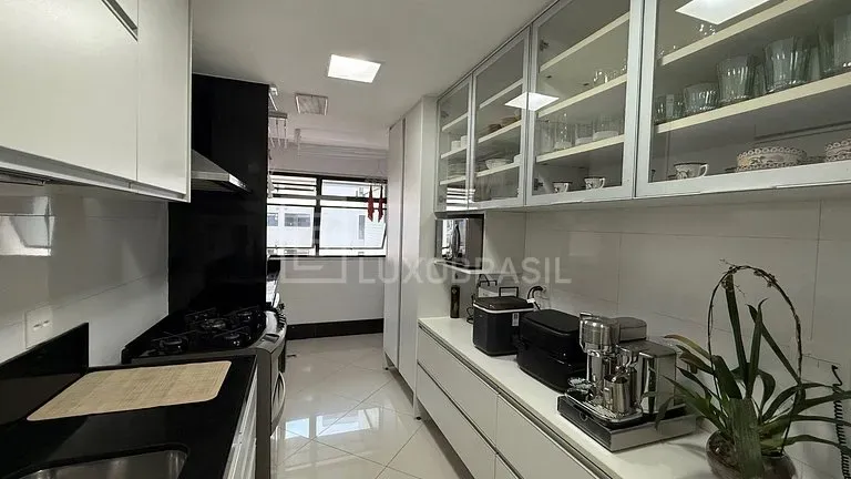 Furnished 2-bedroom apartment with balcony and BBQ grill — photo 38