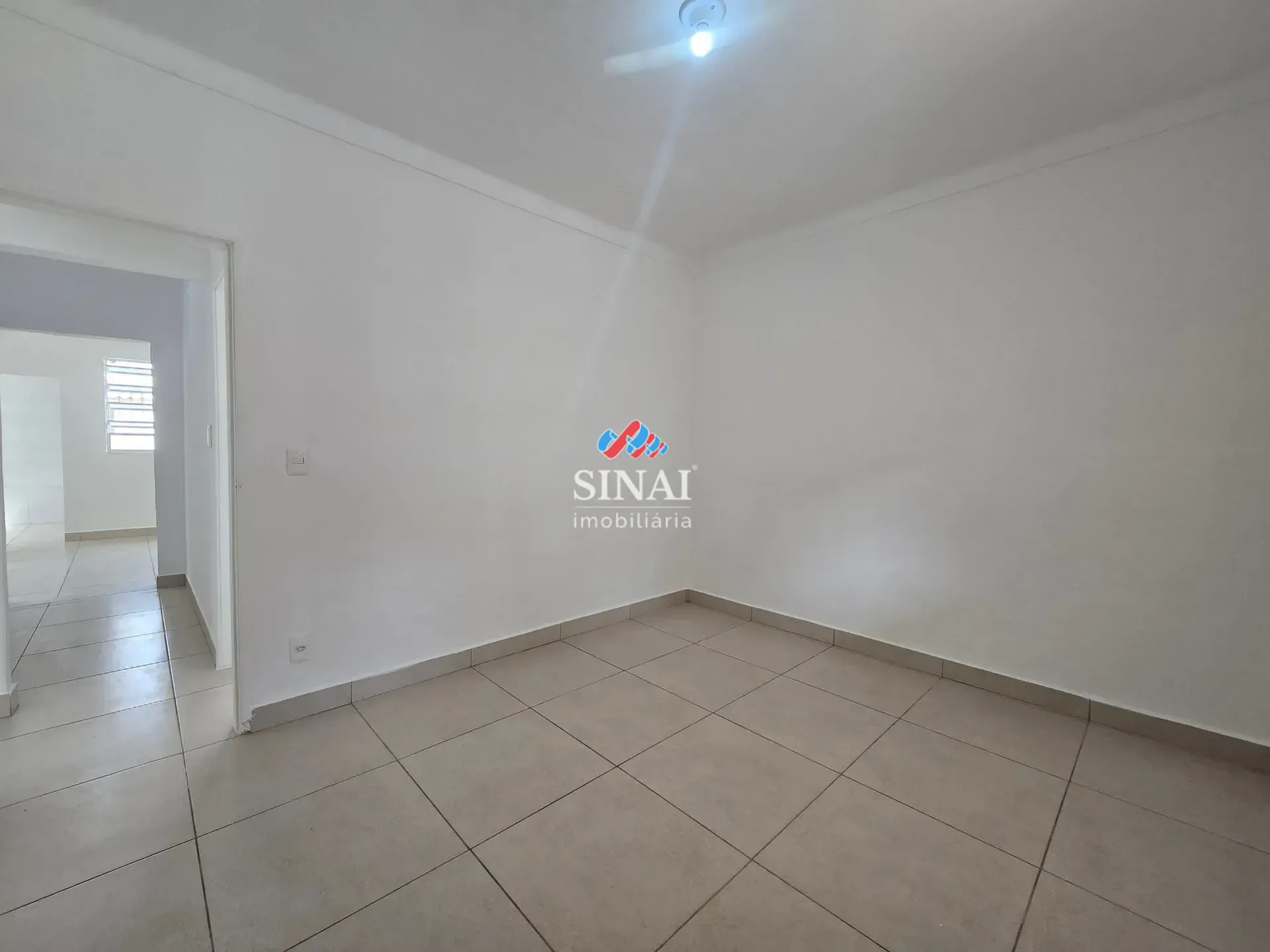 House with 3 bedrooms and 1 bathroom plus 1 parking space — photo 8