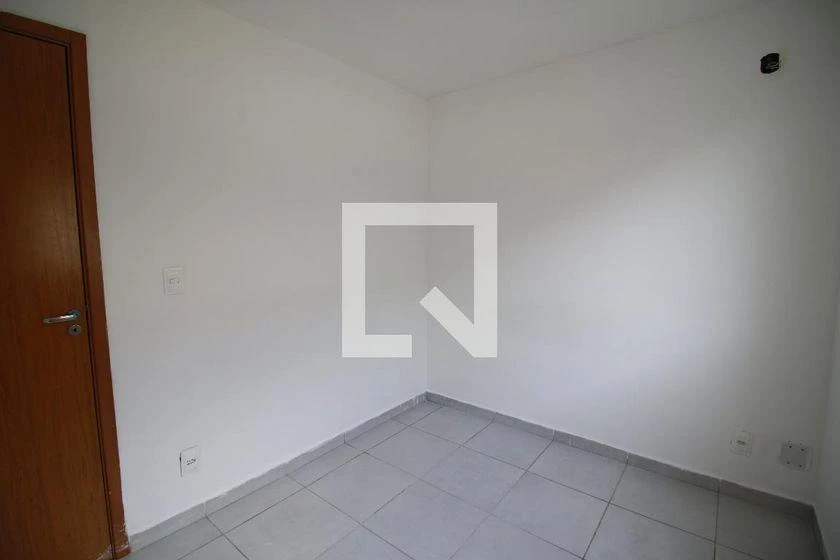 2-bedroom apartment in a building with a pool — photo 30