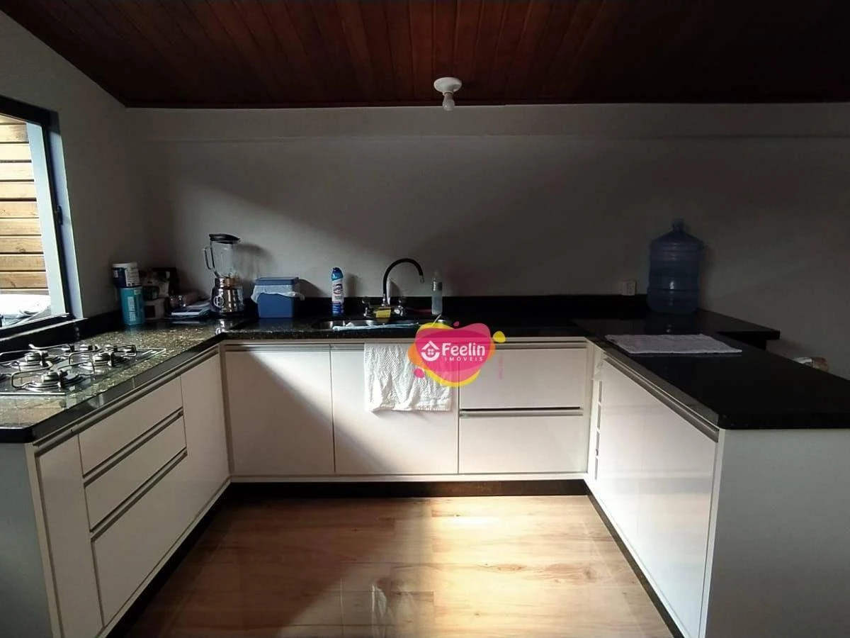 3-bedroom house with a washing machine in Florianópolis — photo 5