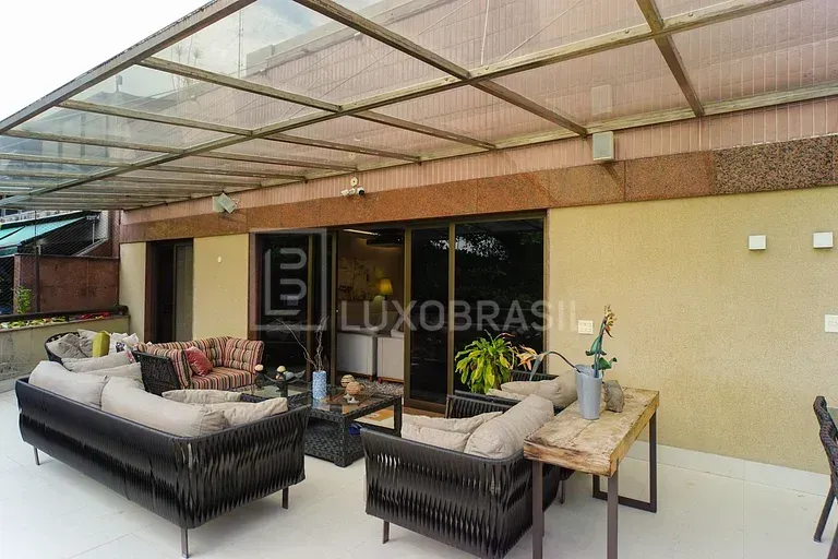 Apartamento amueblado de 360 m² con 4 suites y 6 baños — photo 35