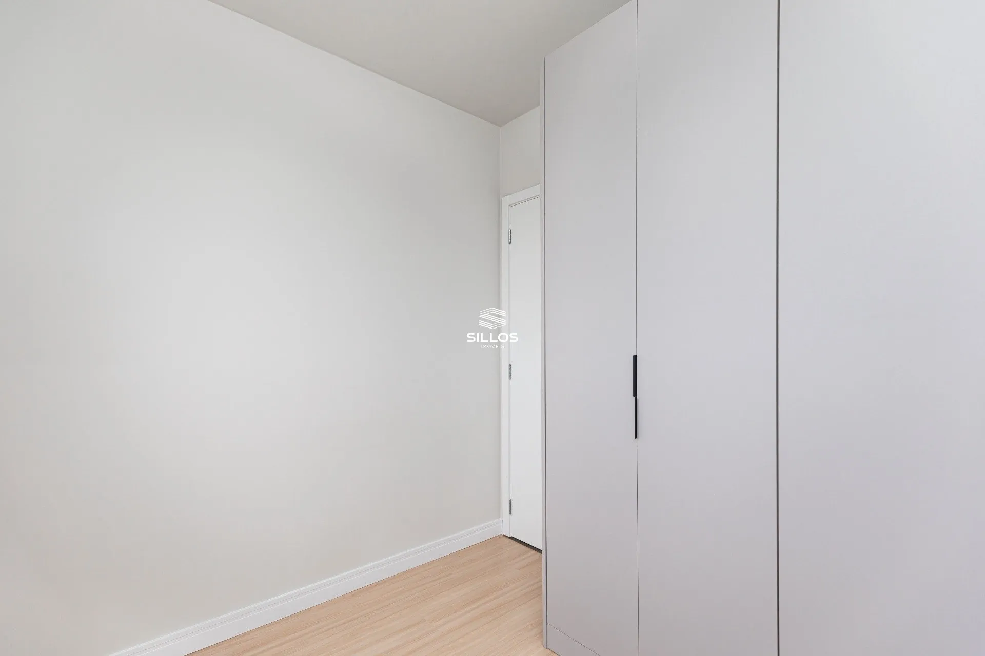 Home office in a 2-bedroom apartment, 59 m² — photo 20