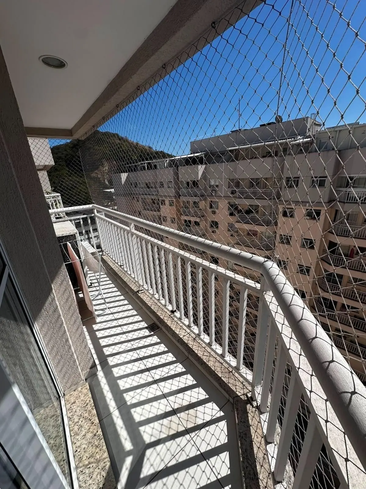 Furnished apartment, 106 m², with a glass-enclosed balcony — photo 10