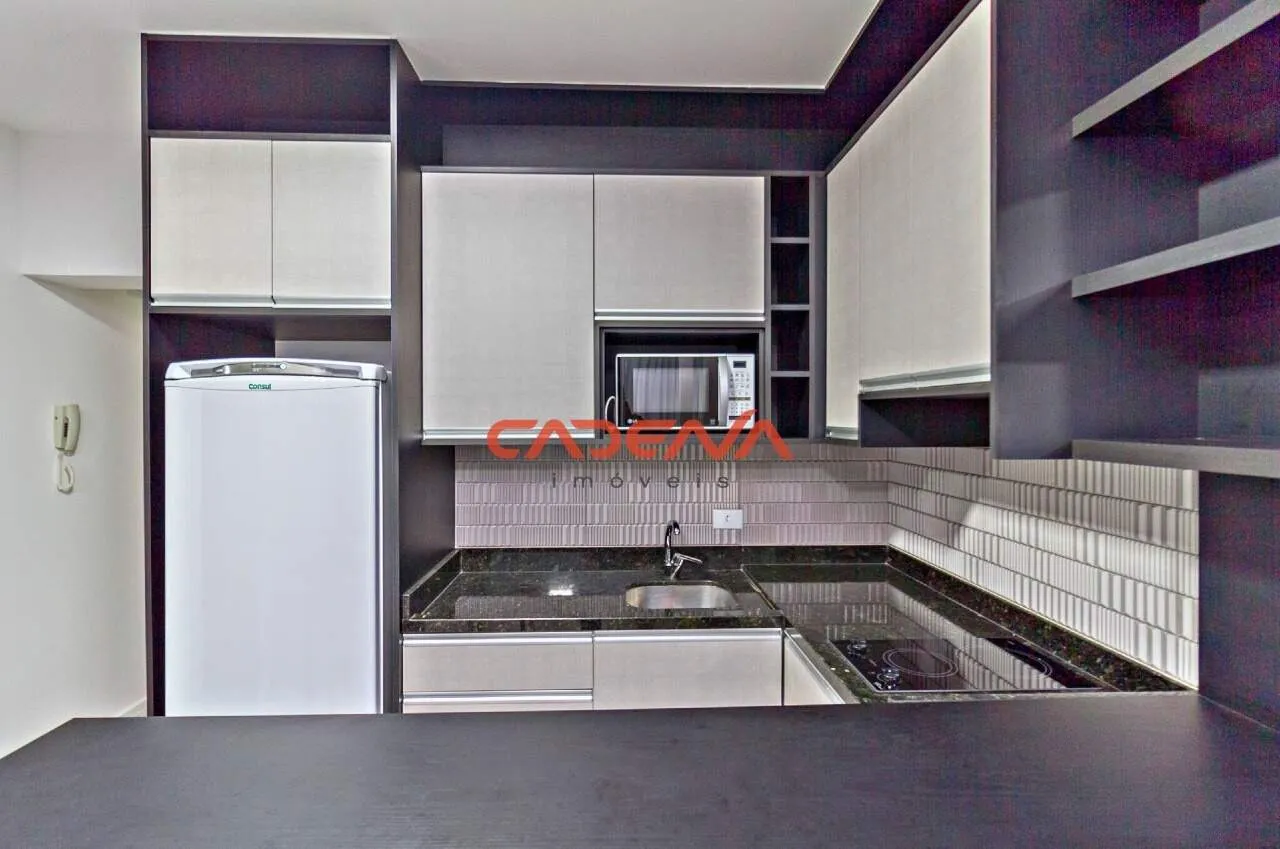 Furnished studio with open-plan kitchen and 1 bedroom — photo 13