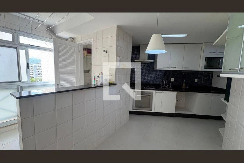 Apartment, 123 m², with a glass-enclosed balcony — photo 17