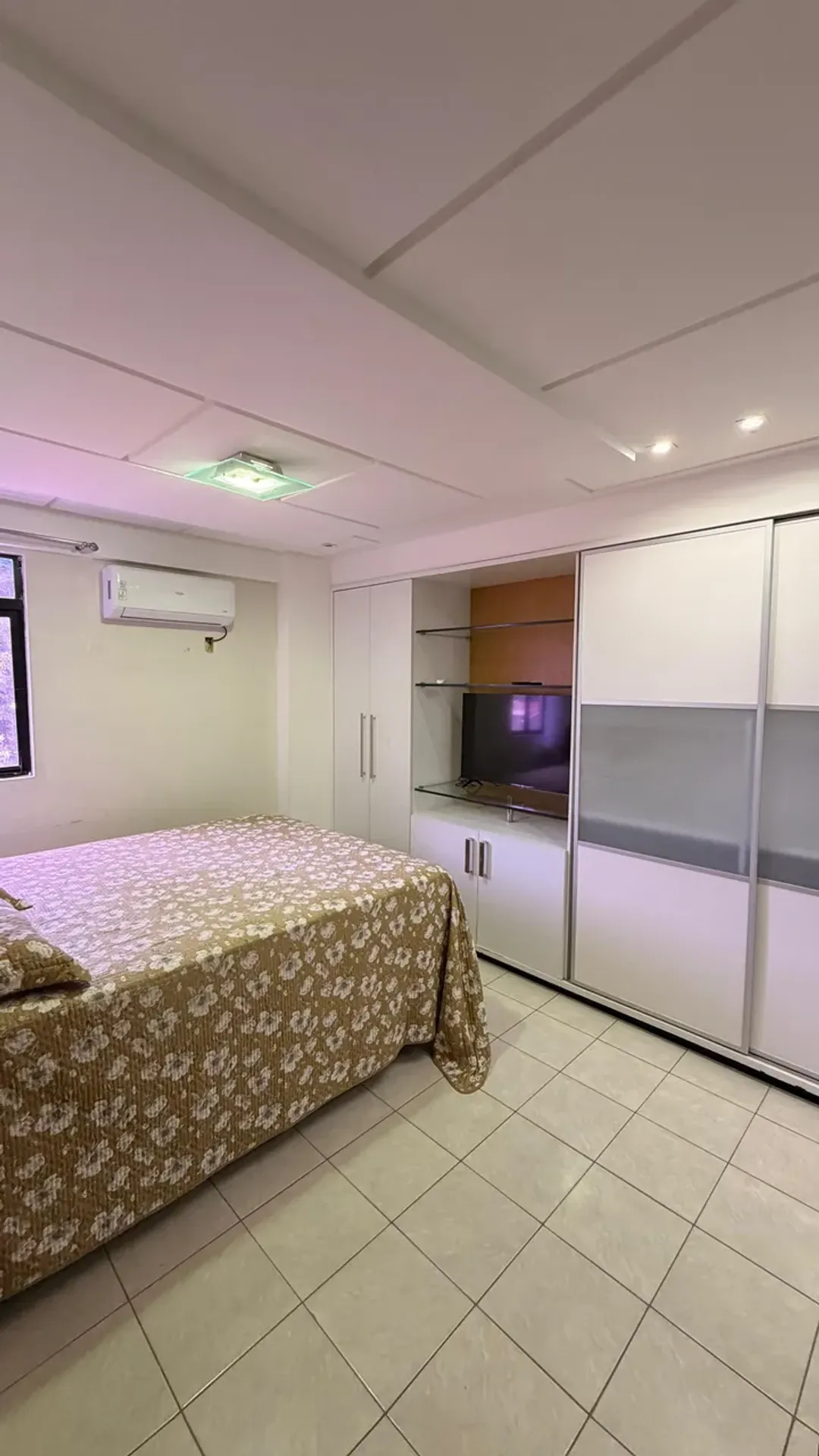 3-bedroom apartment with a washing machine — photo 4