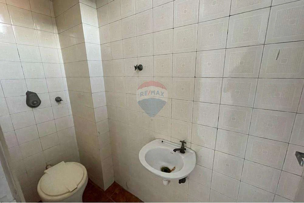 2-bedroom apartment with 74 m² and 2 bathrooms — photo 27