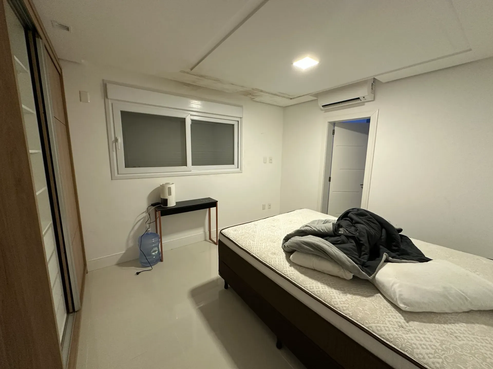 Casa mobiliada com 9 suítes e jacuzzi no prédio — photo 15