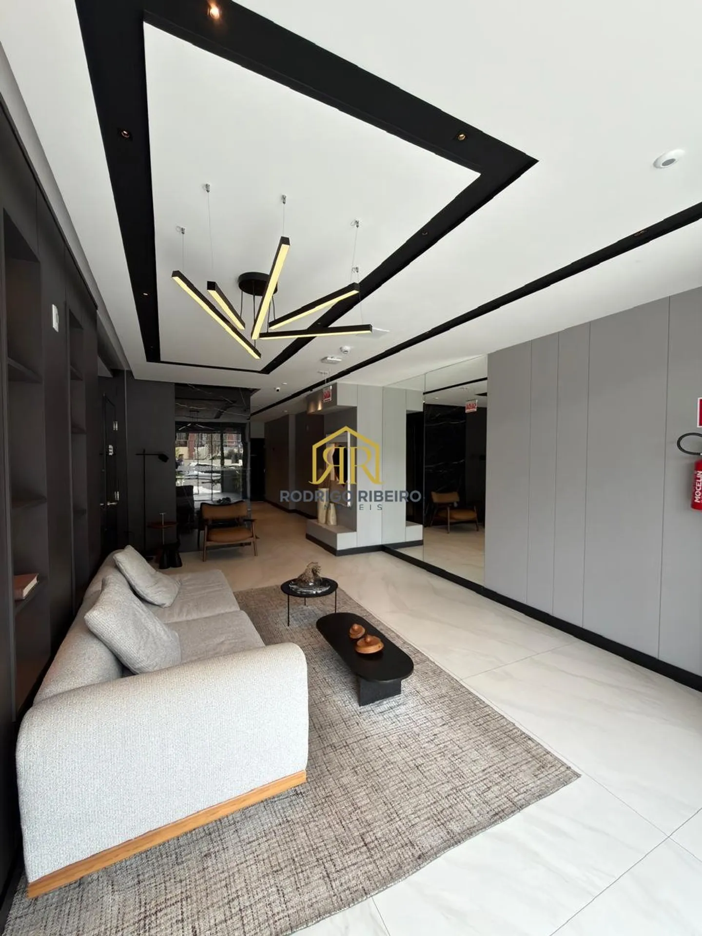 121 m² apartment with 2 en-suite bedrooms and 3 bathrooms